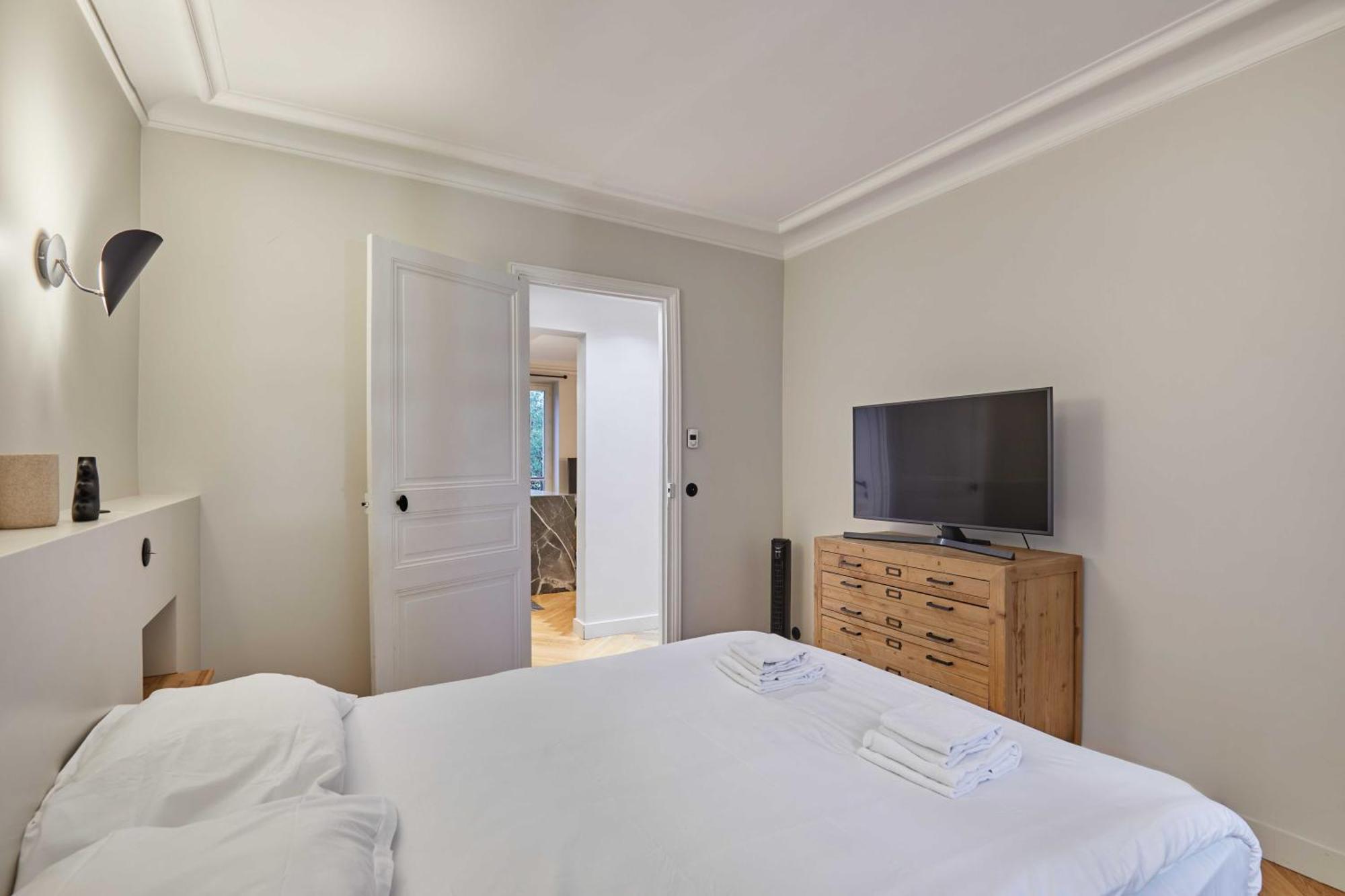 Appartement CMG Batignolles/ Mairie du 17ème à Paris Extérieur photo